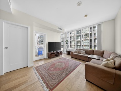 Photo 10 at 301 - 2565 Maple Street, Kitsilano, Vancouver West