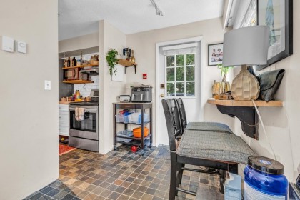 Photo 16 at 2575 W 3rd Avenue, Kitsilano, Vancouver West