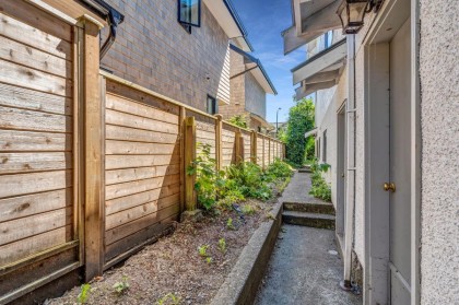 Photo 36 at 2575 W 3rd Avenue, Kitsilano, Vancouver West