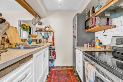 Photo 15 at 2575 W 3rd Avenue, Kitsilano, Vancouver West