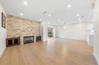 Photo 16 at 462 W 14th Street, Central Lonsdale, North Vancouver