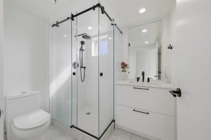 Photo 16 at 356 - 555 E 2nd Street, Lower Lonsdale, North Vancouver