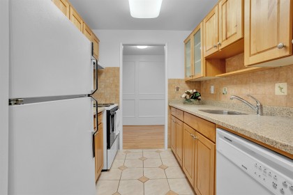 Photo 16 at 106 - 1066 W 13th Avenue, Fairview VW, Vancouver West