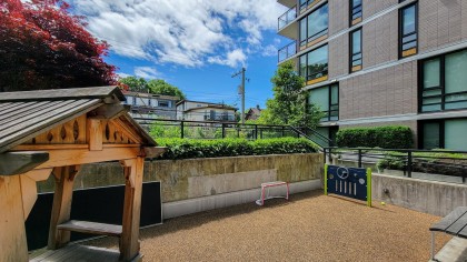 Photo 11 at 802 - 238 W Broadway, Mount Pleasant VW, Vancouver West