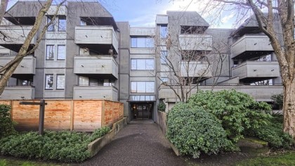 Photo 1 at 408 - 1476 W 10th Avenue, Fairview VW, Vancouver West