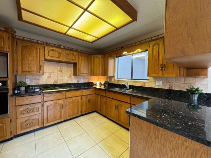 Photo 12 at 879 W 62nd Avenue, Marpole, Vancouver West