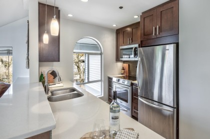 Photo 12 at 406 - 888 W 13th Avenue, Fairview VW, Vancouver West