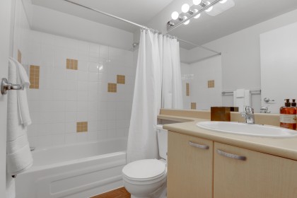 Photo 12 at 209 - 1249 Granville Street, Downtown VW, Vancouver West