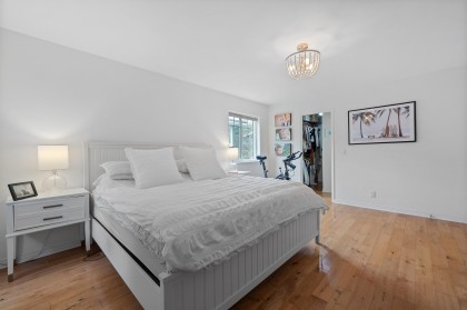 Photo 24 at 5636 Marine Drive, Eagle Harbour, West Vancouver