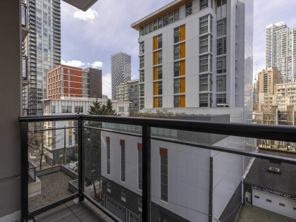 Photo 17 at 701 - 1295 Richards Street, Downtown VW, Vancouver West