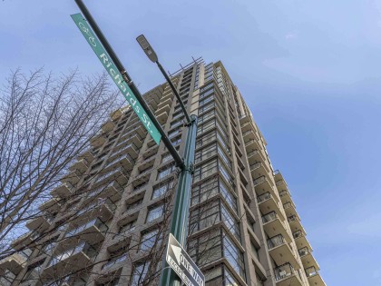 Photo 3 at 701 - 1295 Richards Street, Downtown VW, Vancouver West