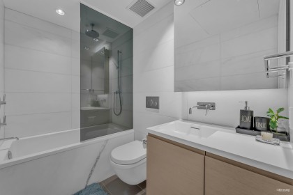 Photo 17 at 2212 - 1289 Hornby Street, Downtown VW, Vancouver West