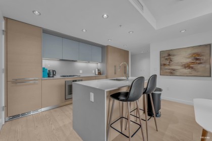 Photo 5 at 2212 - 1289 Hornby Street, Downtown VW, Vancouver West