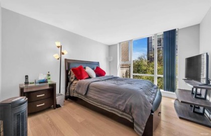 Photo 18 at 201 - 550 Pacific Street, Yaletown, Vancouver West