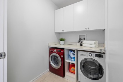 Photo 22 at 302 - 1625 Manitoba Street, False Creek, Vancouver West