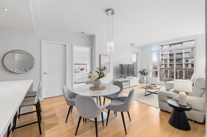 Photo 3 at 302 - 1625 Manitoba Street, False Creek, Vancouver West