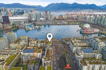 Photo 36 at 302 - 1625 Manitoba Street, False Creek, Vancouver West