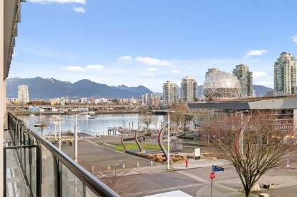 Photo 1 at 302 - 1625 Manitoba Street, False Creek, Vancouver West