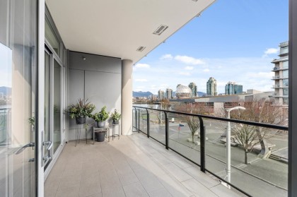 Photo 24 at 302 - 1625 Manitoba Street, False Creek, Vancouver West