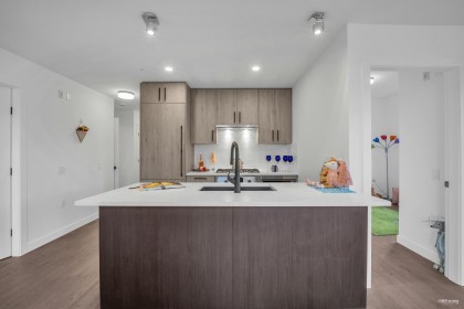 Photo 12 at 305 - 6859 Cambie Street, South Cambie, Vancouver West