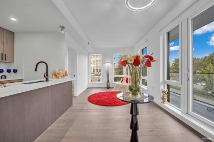 Photo 7 at 305 - 6859 Cambie Street, South Cambie, Vancouver West