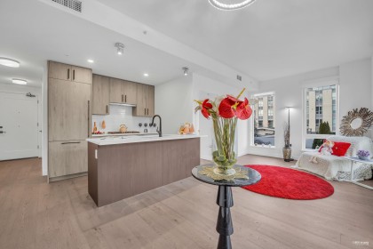 Photo 1 at 305 - 6859 Cambie Street, South Cambie, Vancouver West