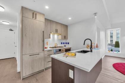 Photo 10 at 305 - 6859 Cambie Street, South Cambie, Vancouver West