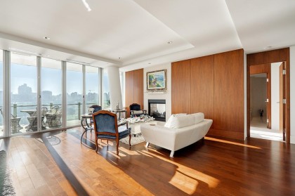 Photo 7 at 1703 - 1560 Homer Mews, Yaletown, Vancouver West