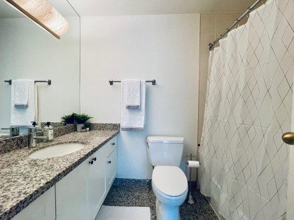 Photo 19 at 504 - 1600 Hornby Street, Yaletown, Vancouver West