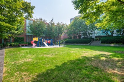 Photo 16 at 312 - 503 W 16th Avenue, Fairview VW, Vancouver West