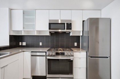 Photo 9 at 306 - 928 Beatty Street, Yaletown, Vancouver West