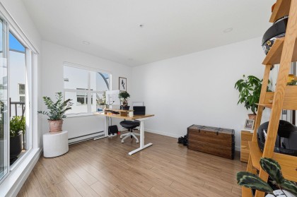 Photo 10 at 9 - 2880 W 4th Avenue, Kitsilano, Vancouver West