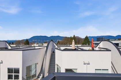 Photo 19 at 9 - 2880 W 4th Avenue, Kitsilano, Vancouver West