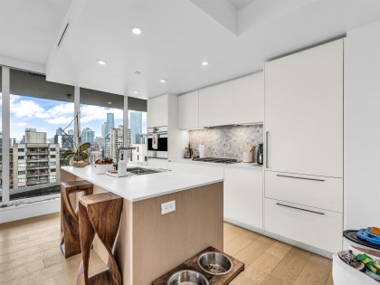 Photo 9 at 1401 - 1365 Davie Street, West End VW, Vancouver West