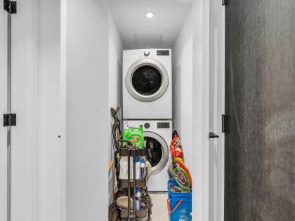 Photo 24 at 1401 - 1365 Davie Street, West End VW, Vancouver West