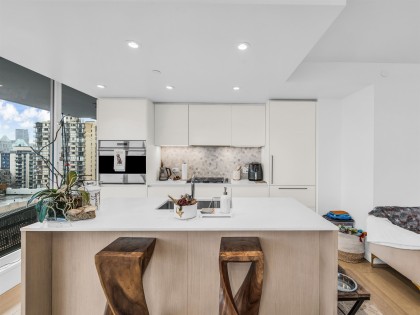 Photo 8 at 1401 - 1365 Davie Street, West End VW, Vancouver West