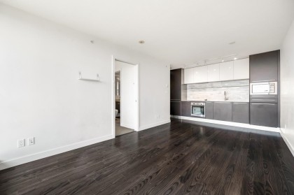 Photo 5 at 2201 - 8031 Nunavut Lane, Marpole, Vancouver West