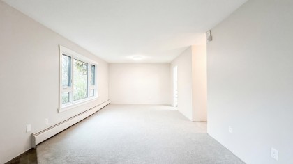 Photo 5 at 205 - 1750 Maple Street, Kitsilano, Vancouver West