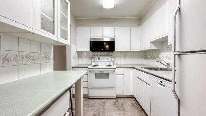 Photo 10 at 205 - 1750 Maple Street, Kitsilano, Vancouver West