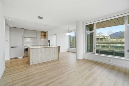 Photo 13 at 312 - 755 Harbourside Drive, Harbourside, North Vancouver