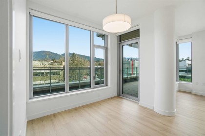 Photo 12 at 312 - 755 Harbourside Drive, Harbourside, North Vancouver