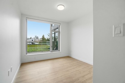 Photo 18 at 312 - 755 Harbourside Drive, Harbourside, North Vancouver