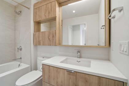 Photo 21 at 312 - 755 Harbourside Drive, Harbourside, North Vancouver