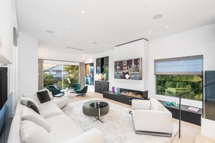 Photo 2 at 4416 W 1st Avenue, Point Grey, Vancouver West