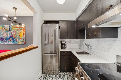 Photo 6 at 204 - 1050 Chilco Street, West End VW, Vancouver West