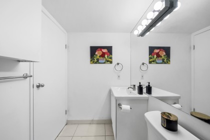 Photo 11 at 1709 - 438 Seymour Street, Downtown VW, Vancouver West