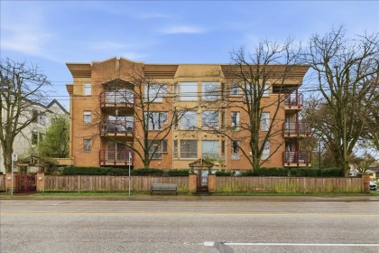 Photo 37 at 201 - 3290 W 4th Avenue, Kitsilano, Vancouver West