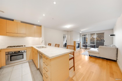 Photo 7 at 107 - 6015 Iona Drive, University VW, Vancouver West