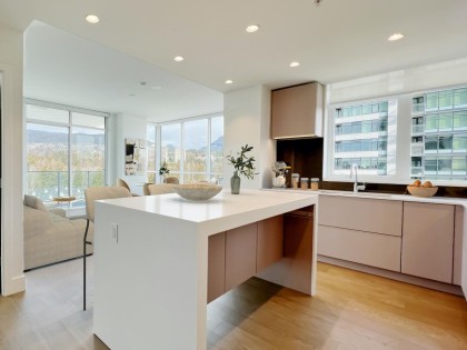 Photo 4 at 807 - 1675 Lions Gate Lane, Pemberton NV, North Vancouver