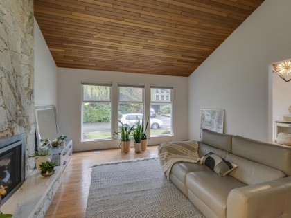 Photo 6 at 763 Weymouth Drive, Lynn Valley, North Vancouver